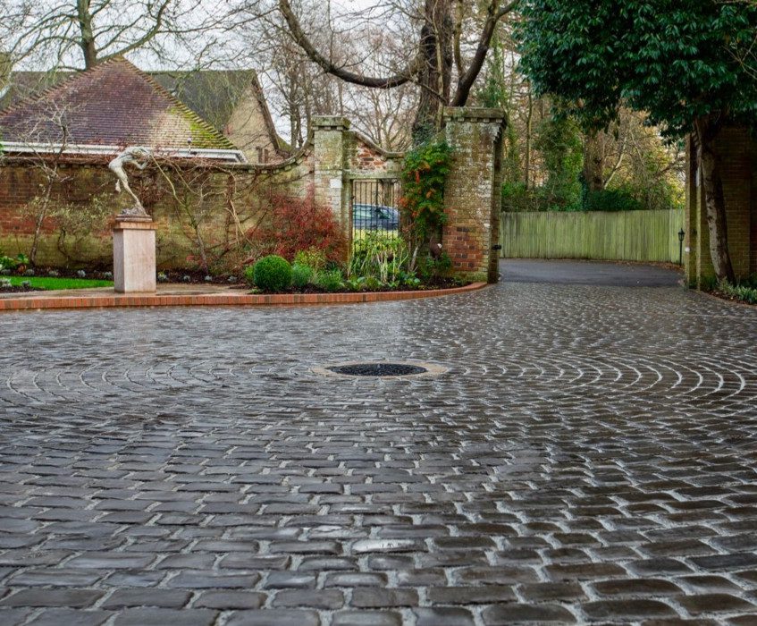 A photo of a bespoke driveway, built by Haven Gardens.